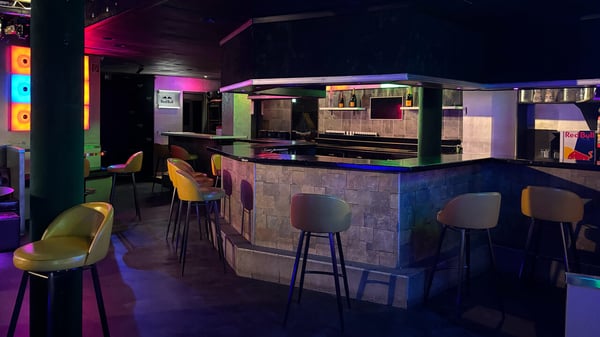 Local commercial de 300 m2 - Crans-Montana 1