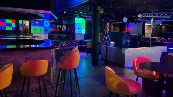 Local commercial de 300 m2 - Crans-Montana 5