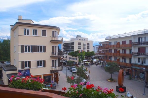 LOC 217 - BEL AIR 4 8