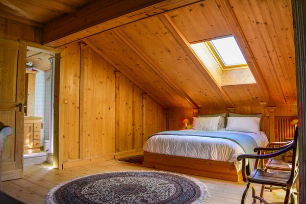 LOC 246 - SATURNE C12 ATTIQUE 8