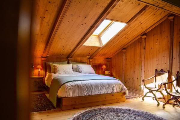 LOC 246 - SATURNE C12 ATTIQUE 7