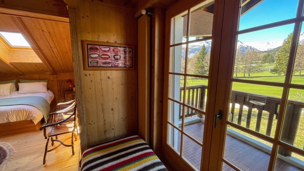 LOC 246 - SATURNE C12 ATTIQUE 9