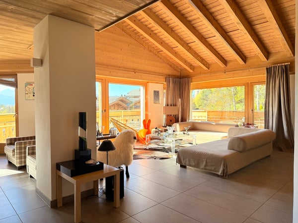 LOC 7 - CHAMP D'AROME 1