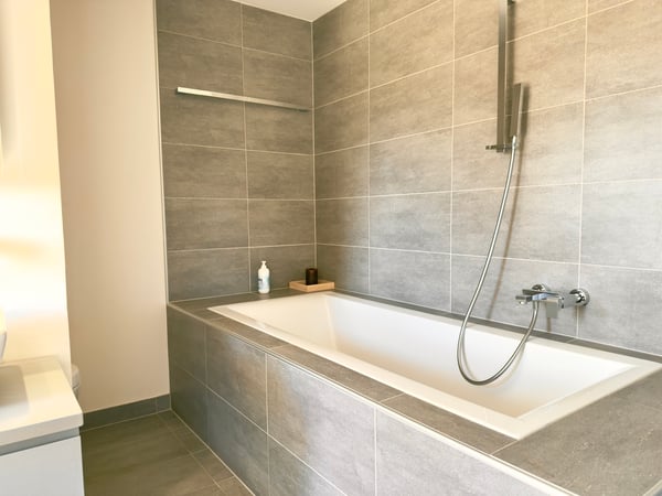 LOC 7 - CHAMP D'AROME 10