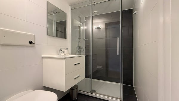Appartement 2.5 pièces & parking en plein centre de Crans-Montana 7