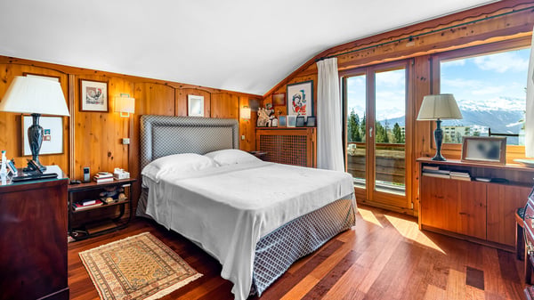 Chalet de prestige 10.5 pièces avec vue panoramique - Crans-Montana 8