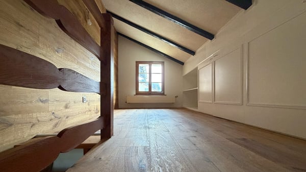 Appartement atypique de 4.5 pièces au coeur de Montana-Village 4