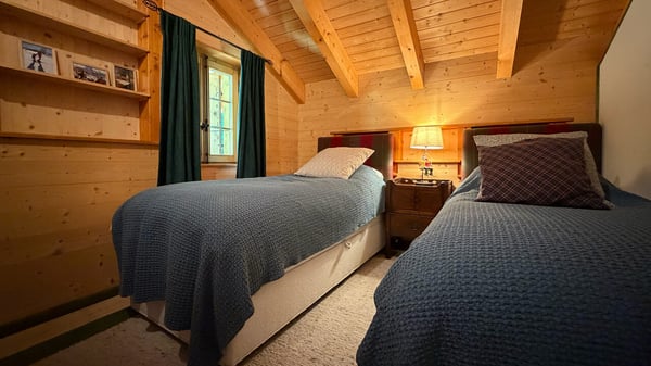LOC 242 - CHALET LES SOURCES 8