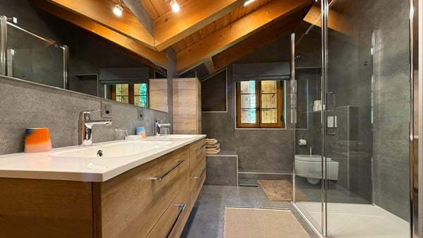 LOC 242 - CHALET LES SOURCES 7