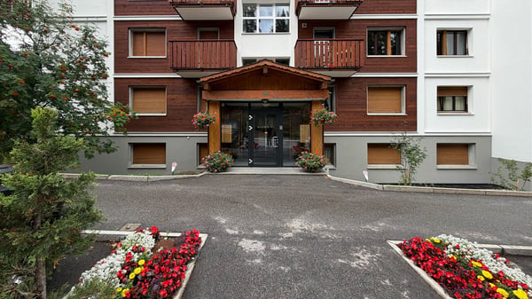 Appartement 3 pièces au centre de Crans avec un grand balcon 9