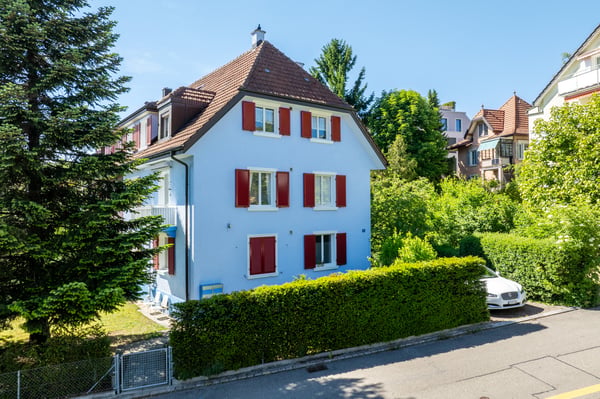 Attraktives Mehrfamilienhaus mit drei Wohnungen in Zürich-Seebach 1