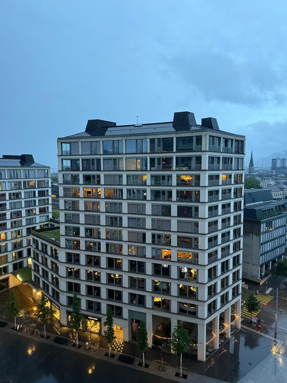 Exklusive Penthousewohnung im obersten Stockwerk an der Europaallee