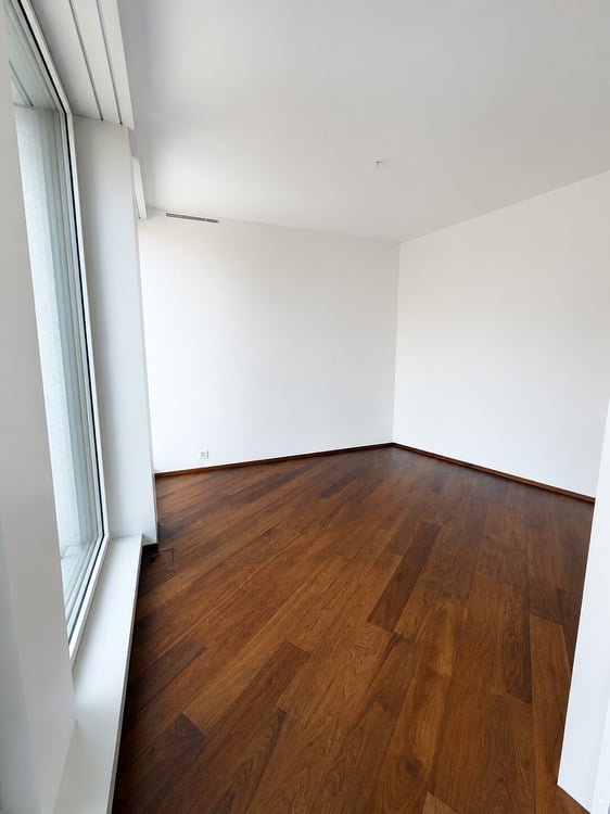 Exklusive Penthousewohnung im obersten Stockwerk an der Europaallee 6