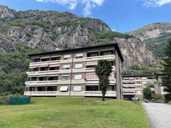 Spazioso appartamento di 1.5 locali a Bodio con posteggi 10