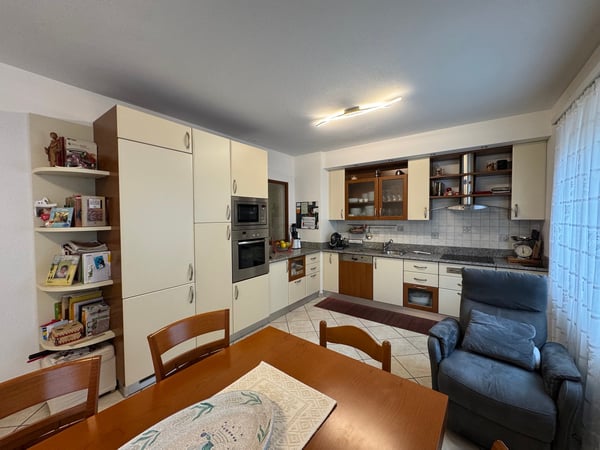 Spazioso appartamento di 1.5 locali a Bodio con posteggi 4