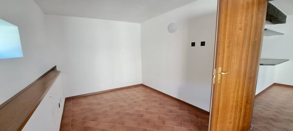 Splendido appartamento 1.5 locali con terrazza e vista panoramica a Lugano 4