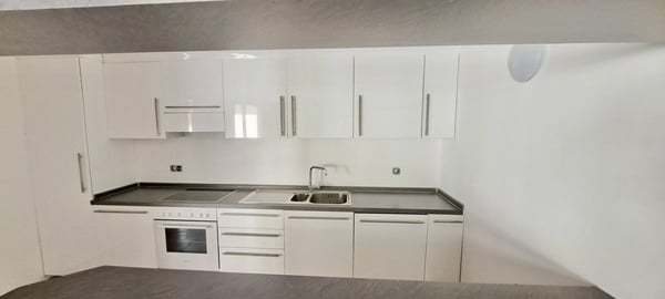 Splendido appartamento 1.5 locali con terrazza e vista panoramica a Lugano 2