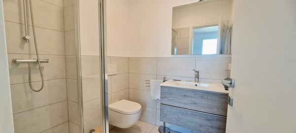 Moderno appartamento 3.5 locali con vista panoramica a Balerna 10