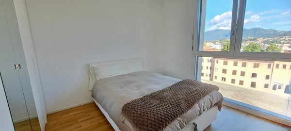 Moderno appartamento 3.5 locali con vista panoramica a Balerna 3