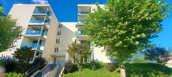 Moderno appartamento 3.5 locali con vista panoramica a Balerna 2