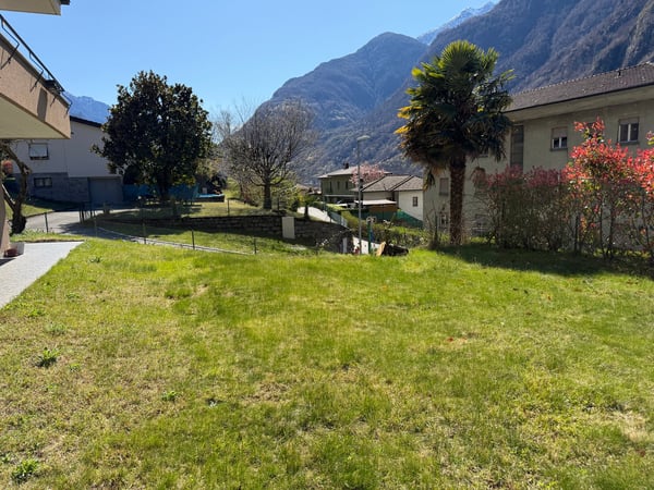 Casa bifamiliare 5.5 e 3.5 indipendente con giardino e box a Bodio 15