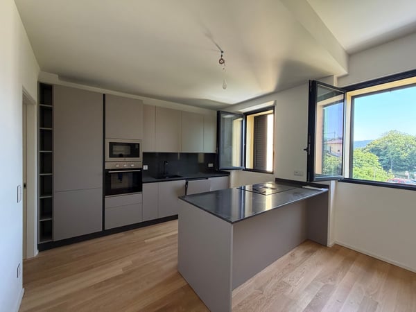 Nuova palazzina a reddito di 6 appartamenti a Pura 5