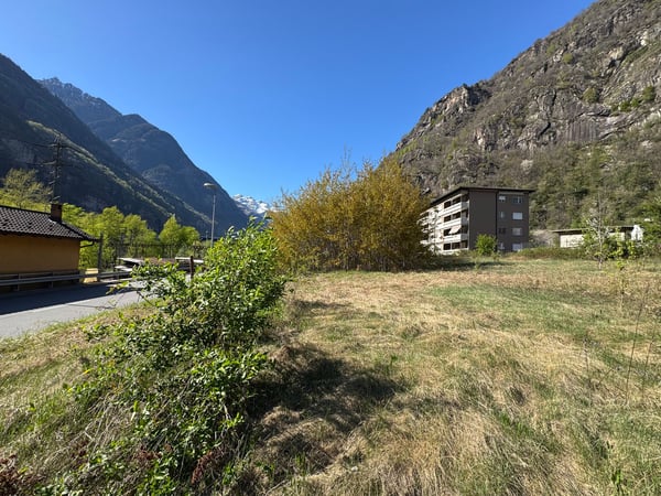 Terreno edificabile per palazzina o case a Bodio 2