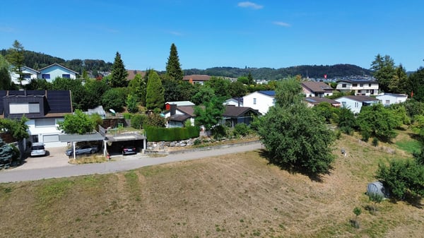 Gepflegtes 5½-Zimmer-Einfamilienhaus im Bungalowstil mit traumhafter Aussicht 4