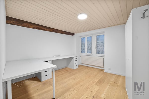 Superbe opportunité à Oulens 8