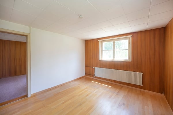 Stöckli mit 2 Wohnungen und grossem Garten 6