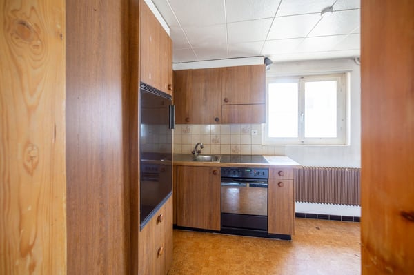 Stöckli mit 2 Wohnungen und grossem Garten 8