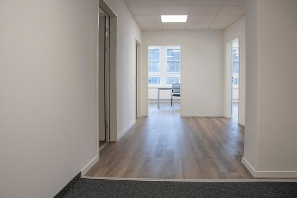 Moderne & preiswerte Büroräume mit Cafeteria zu vermieten 8