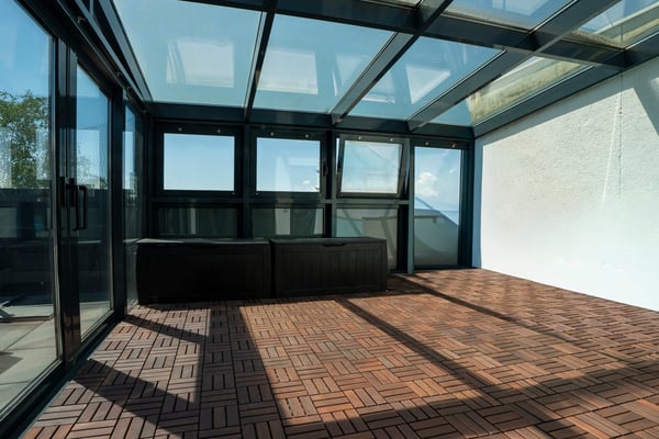 Raumwunder im ruhigen Quartier - Top Aussicht - Grosse Terrasse - Sitzplatz 18