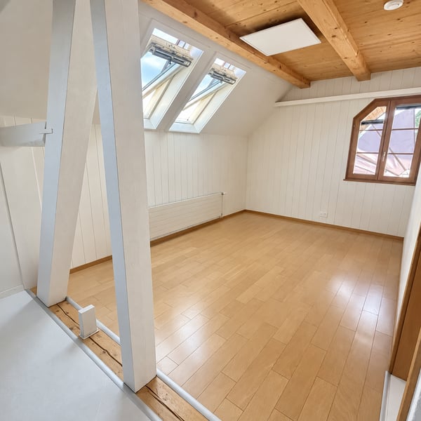 Mehr als eine Wohnung – 6.5 Zimmer, zwei Etagen und ein Wohngefühl wie im eigenen Haus 6