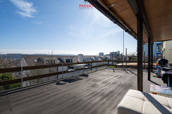 Immeuble unique de 3 appartements avec vue de rêve 11