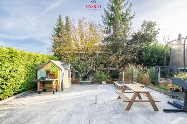 Familienfreundliches und gepflegtes 1.5-Zimmer Reiheneinfamilienhaus 3