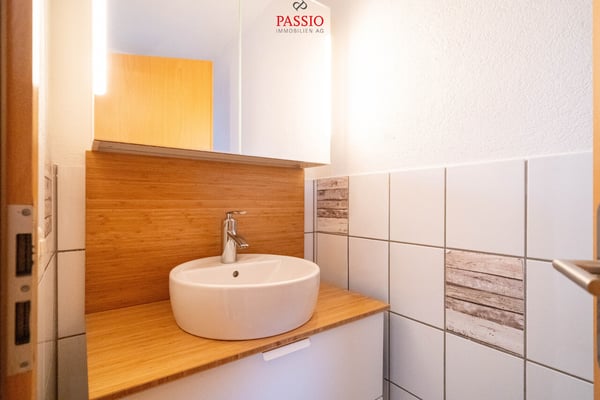 Familienfreundliches und gepflegtes 1.5-Zimmer Reiheneinfamilienhaus 13