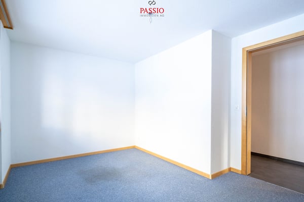 Grosszügige 1.5-Zimmer Wohnung mit Alpenpanorama und grossem Balkon 11