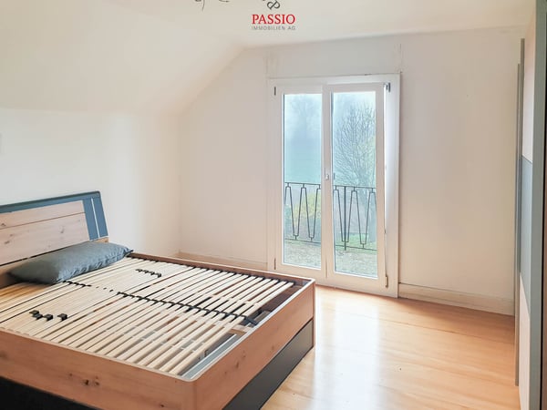 Grosses Grundstück von 1'380m² mit bestehendem Einfamilienhaus 8