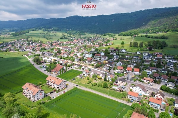 Sonniges Bauland von 1'225 m² im Herzen von Laupersdorf 2