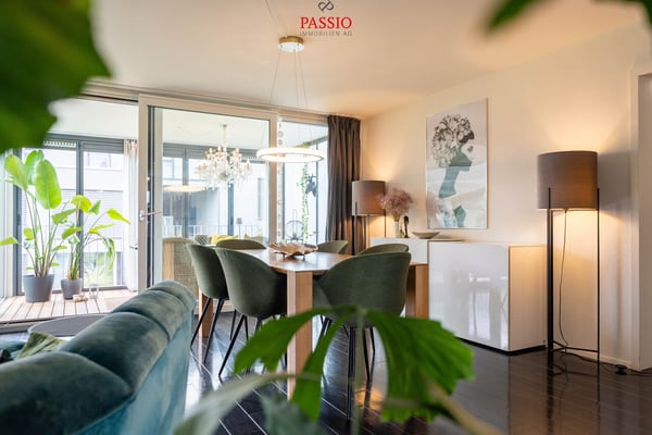 1.5-(6.5)-Zimmer-Wohnung mit Wintergarten und zusätzlichem Hobbyraum 3