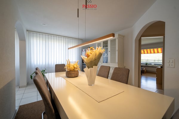 Grosszügige 1.5-Zimmer-Wohnung mit Weitblick und zwei Balkonen 5