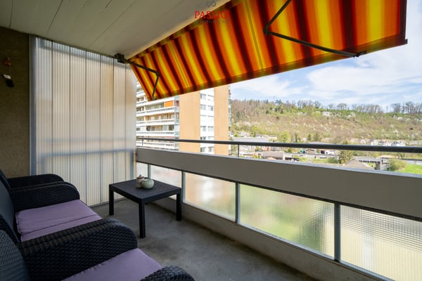 Grosszügige 1.5-Zimmer-Wohnung mit Weitblick und zwei Balkonen 4