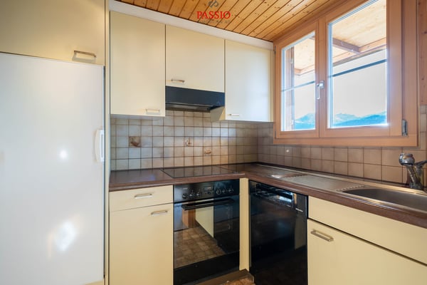 Grosszügige 1.5-Zimmer Ferienwohnung mit 2 Balkonen und Panoramasicht 7