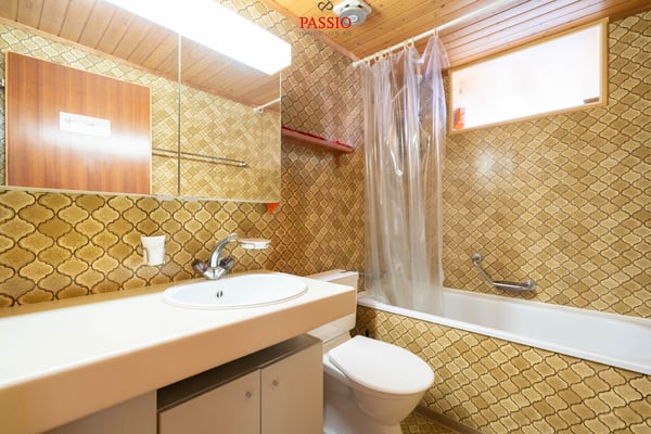 Grosszügige 1.5-Zimmer Ferienwohnung mit 2 Balkonen und Panoramasicht 10