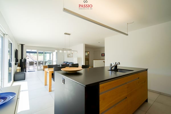 Top gepflegtes und modernes 1.5-Zimmer Einfamilienhaus mit Weitsicht 5