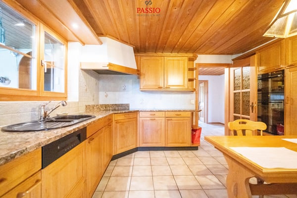 Grosses 2.5-Zimmer Haus mit Alpensicht und Gartenidylle 13