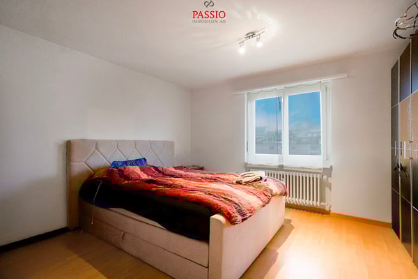 Grosszügige 1.5-Zimmer Wohnung an zentraler Lage 8