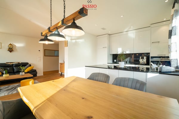 Moderne 1.5-Zimmer-Attikawohnung mit grosser Terrasse & Weitsicht 7