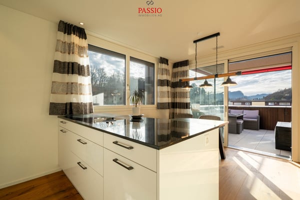 Moderne 1.5-Zimmer-Attikawohnung mit grosser Terrasse & Weitsicht 8
